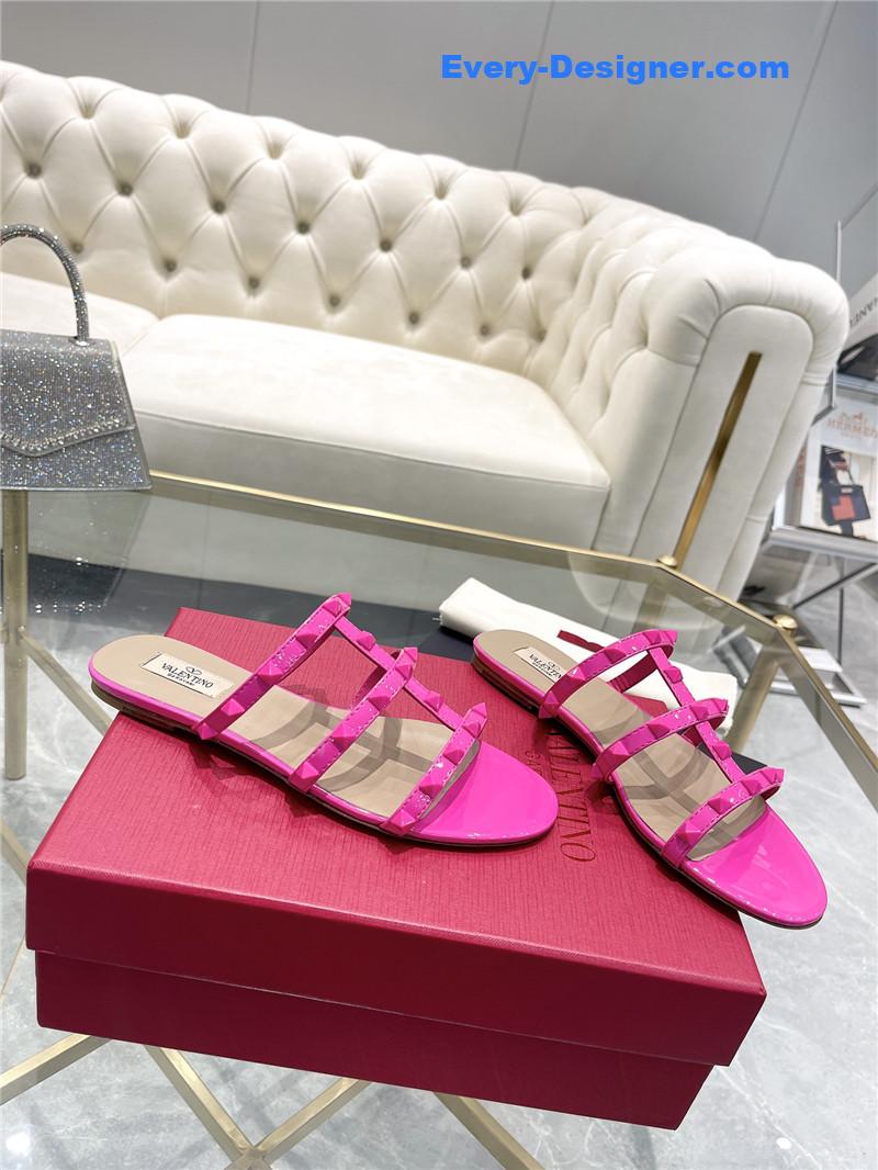 Va1e*ntin0 classic studded sandals