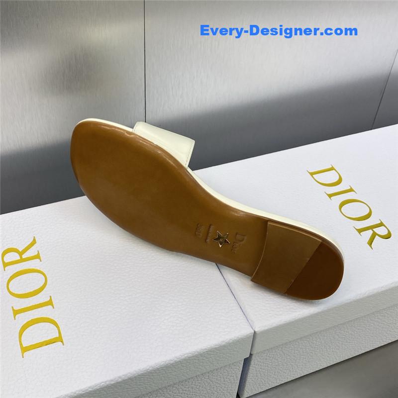 D10r cd letter logo metal buckle flat color block sandals