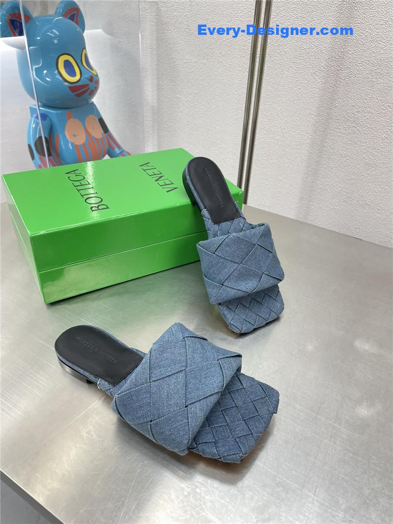 b0tt*ga Ven*ta spring summer flat large woven slippers