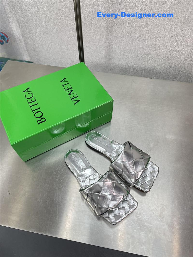 b0tt*ga Ven*ta spring summer flat large woven slippers