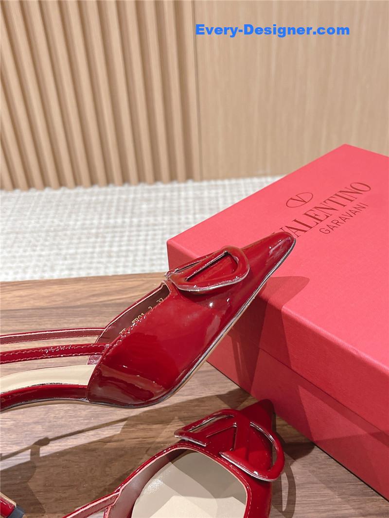 Va1e*ntin0 v buckle kitten heel sandals