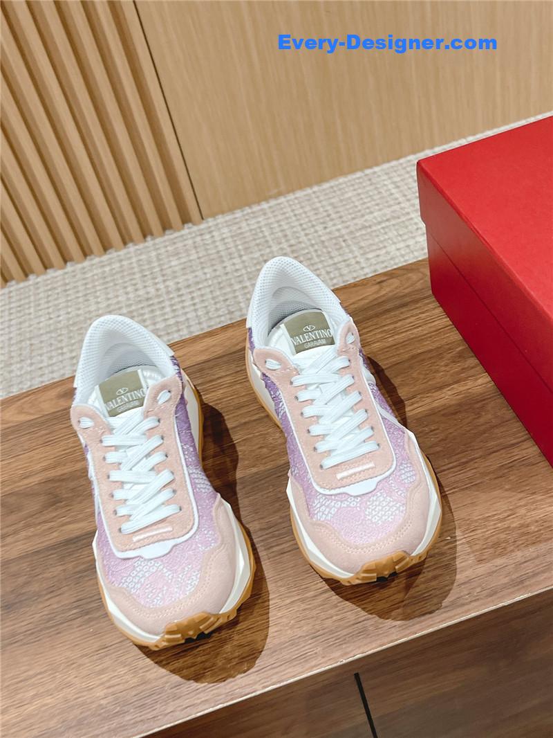 Va1e*ntin0 brand new logo letter lace sneakers