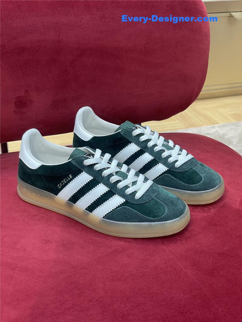 Gvc*1 retro moral training shoes