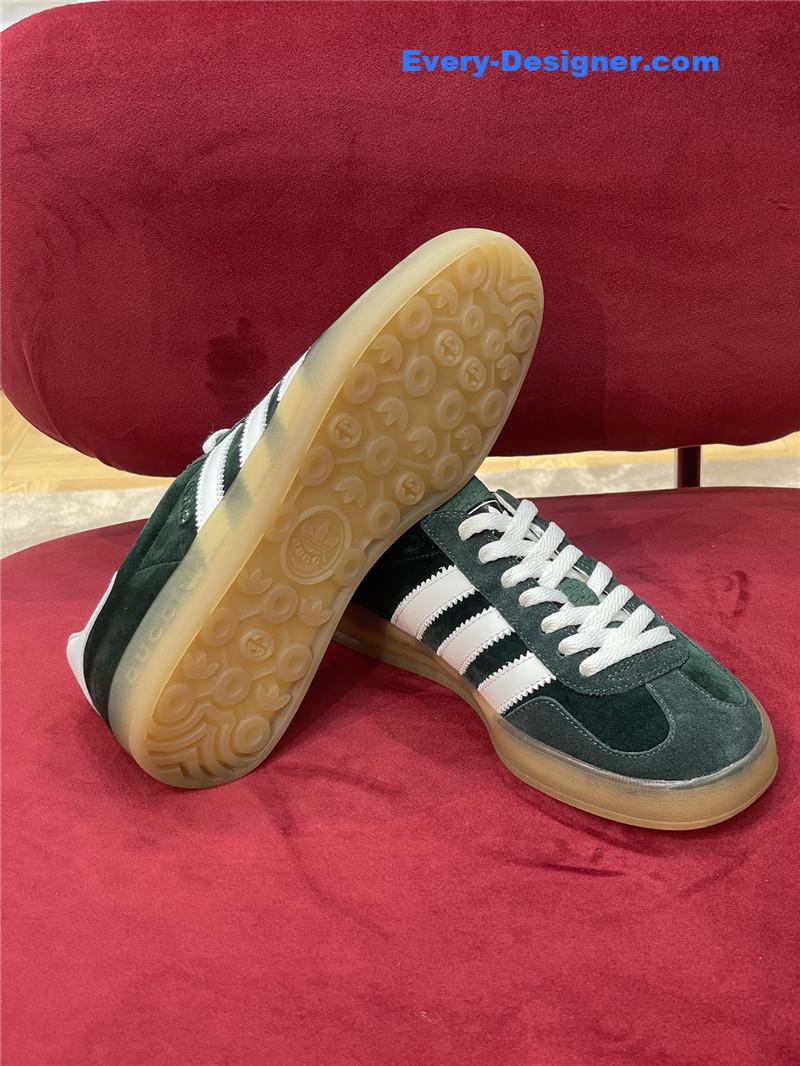 Gvc*1 retro moral training shoes