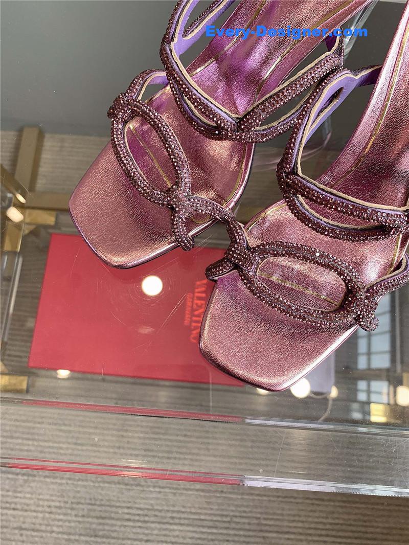 Va1e*ntin0 sequined crystal women sandals