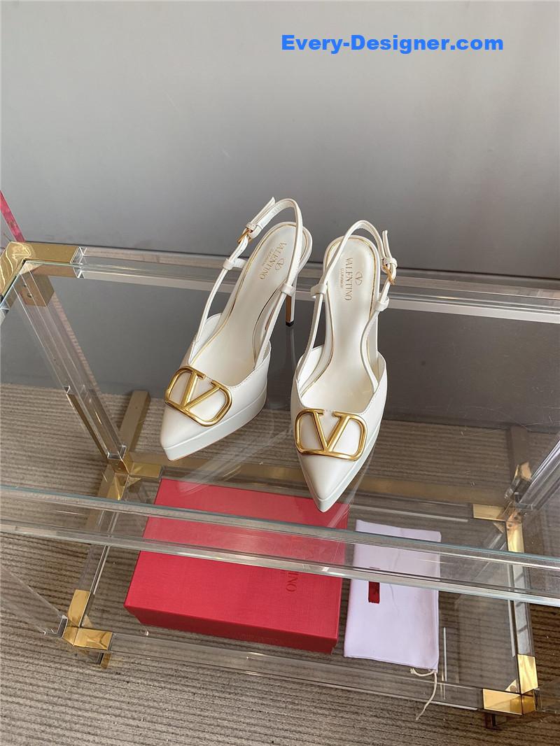 Va1e*ntin0 new sky high heels