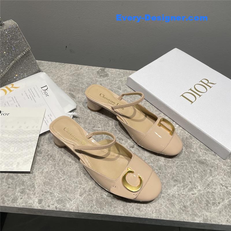 D10r square buckle commuter shoes