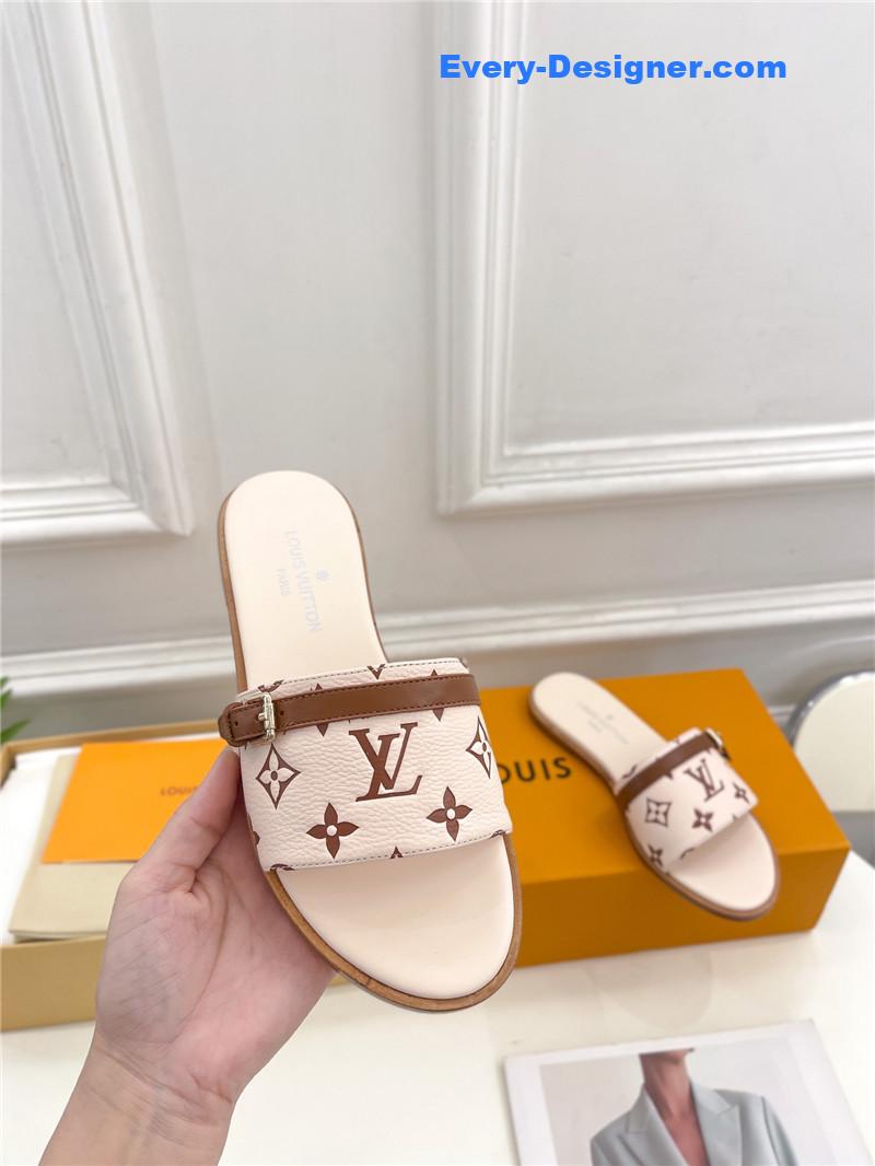 l0vis Vvtt0n lv latest hot style slippers