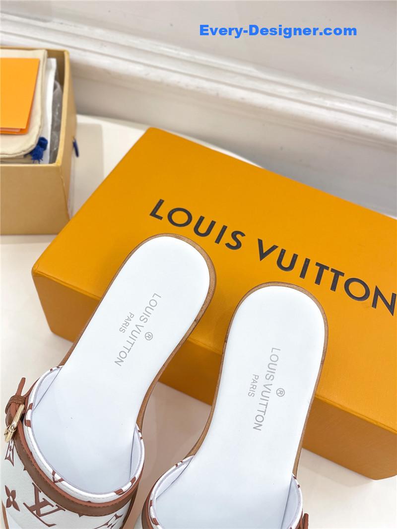l0vis Vvtt0n lv latest hot style slippers