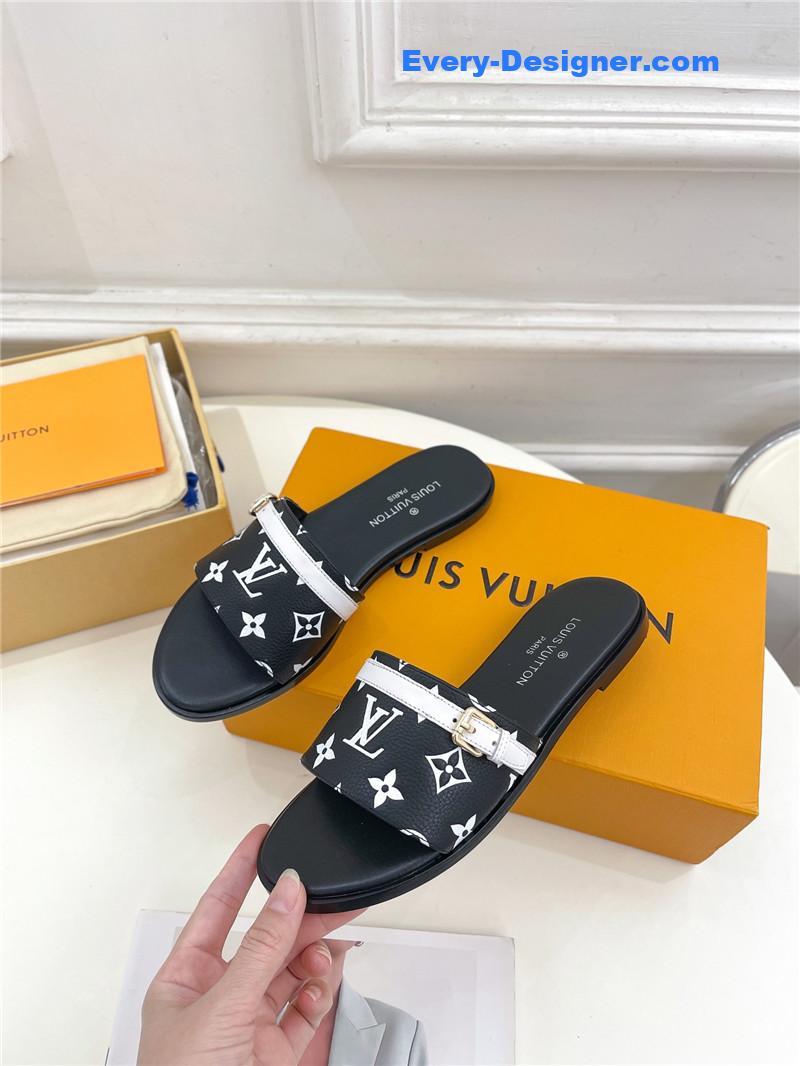 l0vis Vvtt0n lv latest hot style slippers