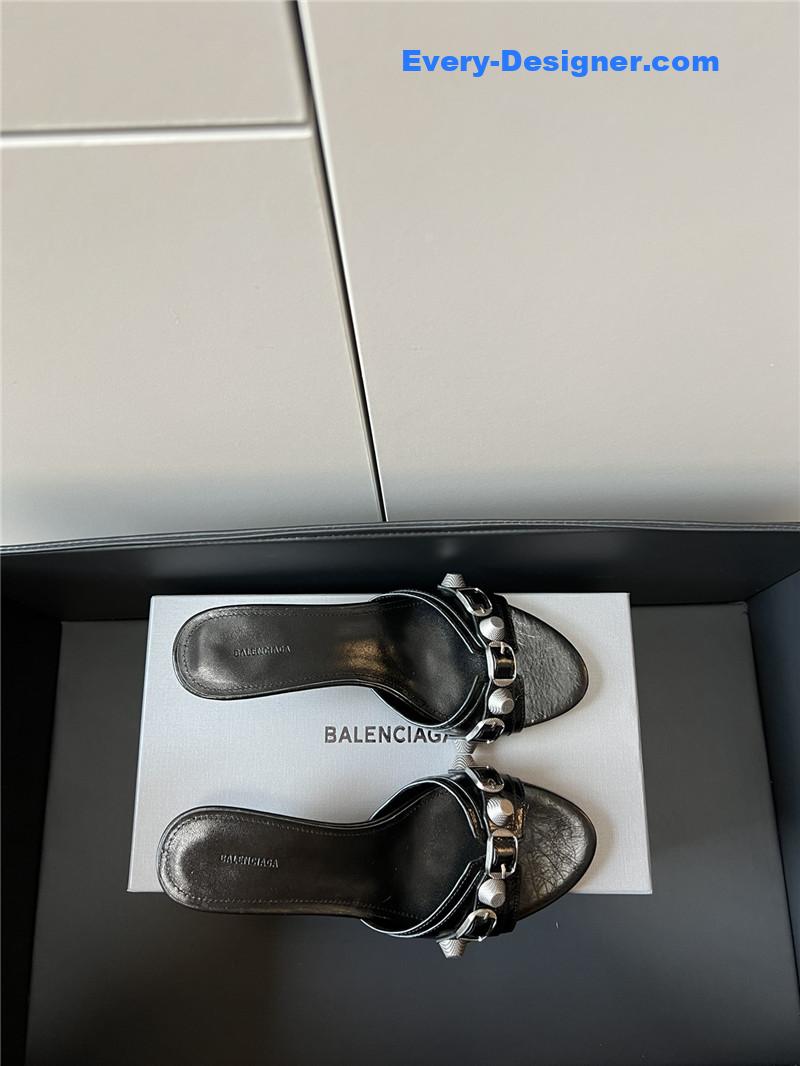 Ba1en*iaga silver stud buckle spice slippers