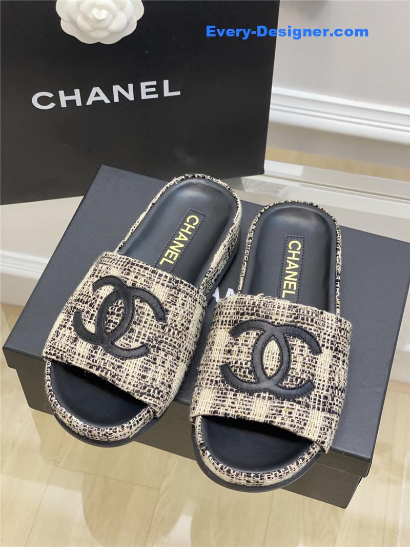 CC new big Logo slippers