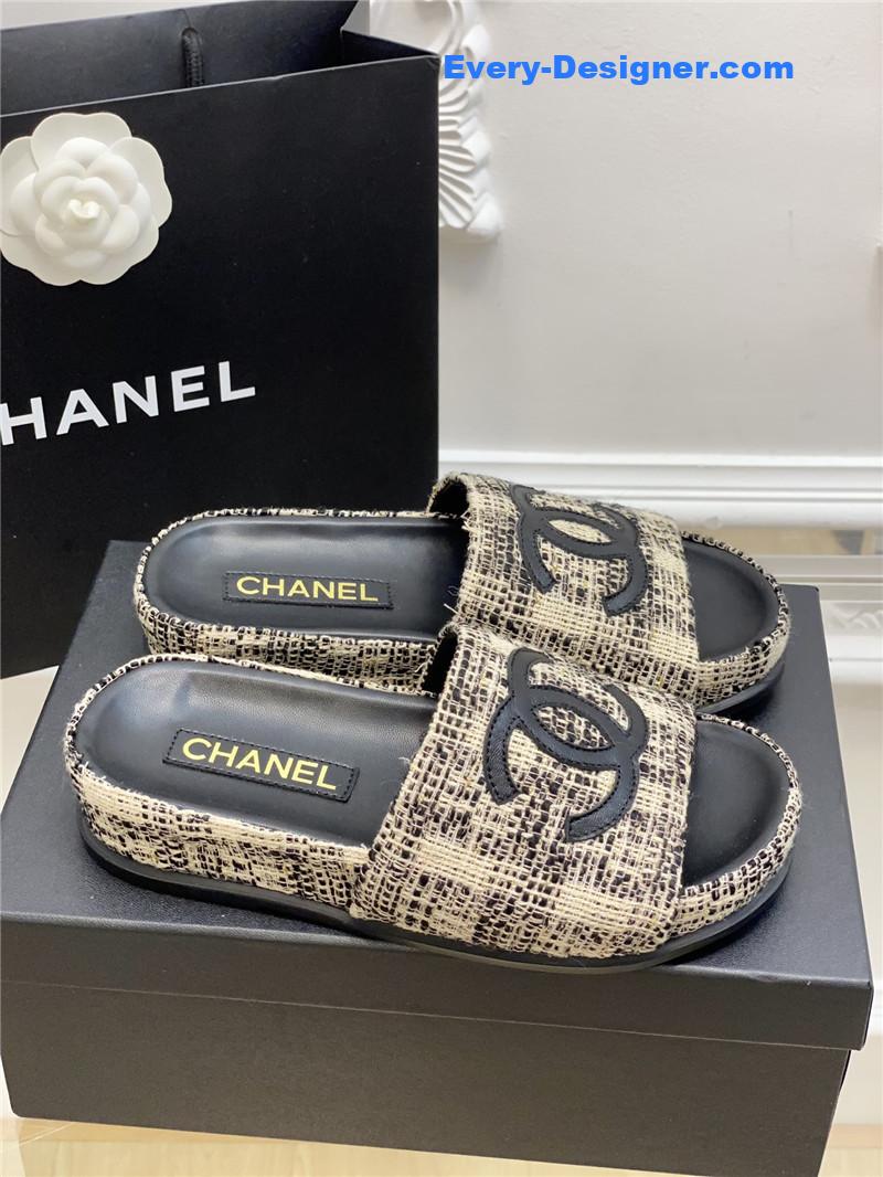 CC new big Logo slippers