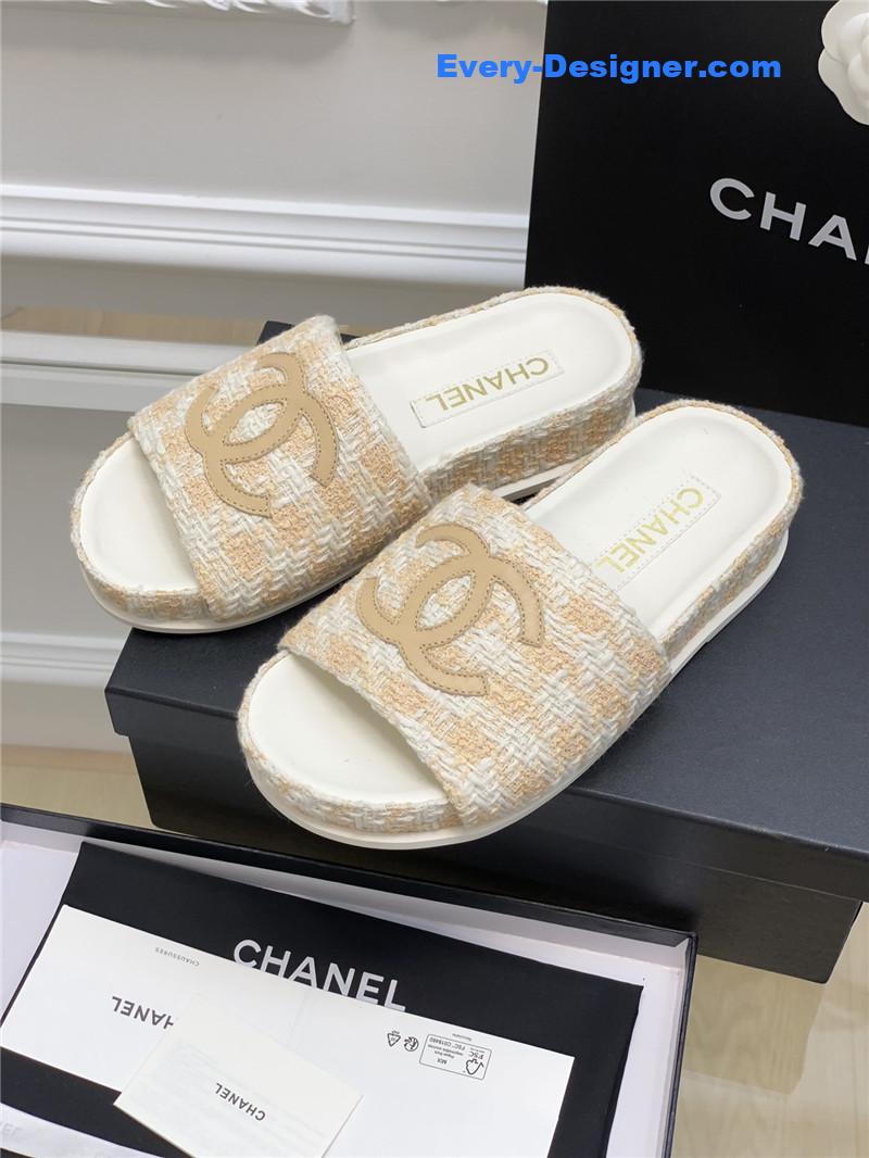 CC new big Logo slippers