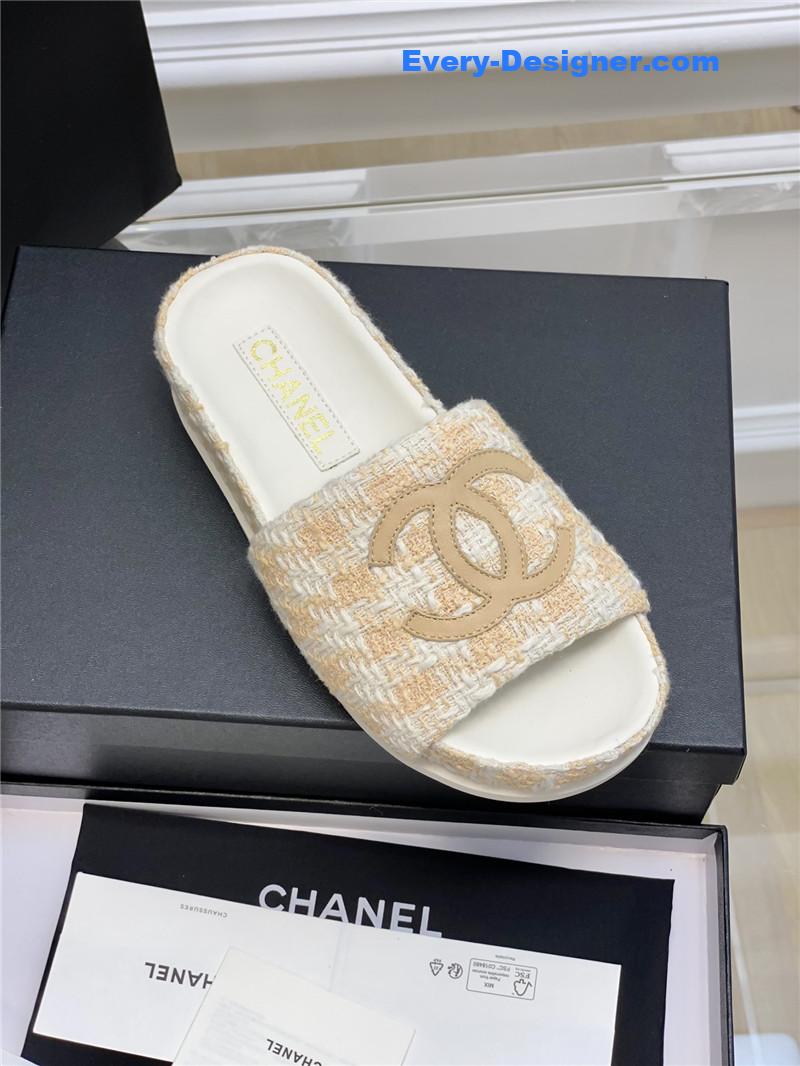 CC new big Logo slippers