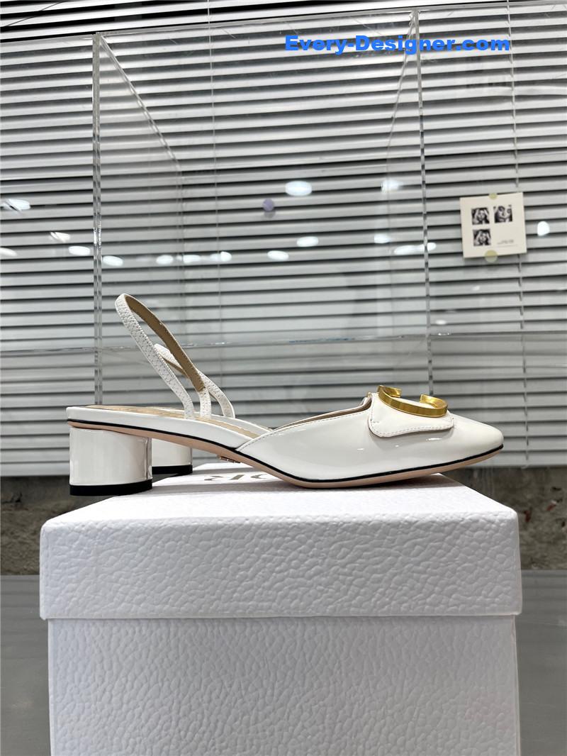 D10r new baotou chunky heel sandals