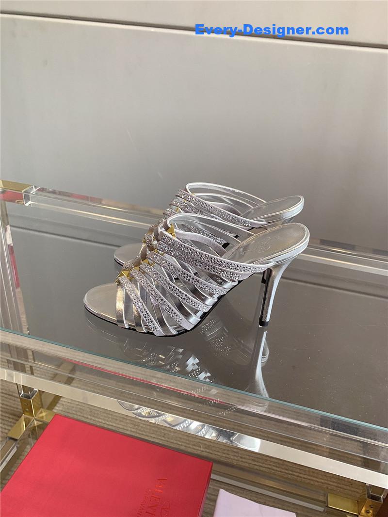 Va1e*ntin0 summer new high heel slippers