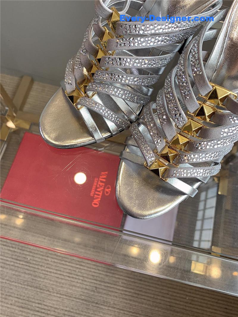 Va1e*ntin0 summer new high heel slippers