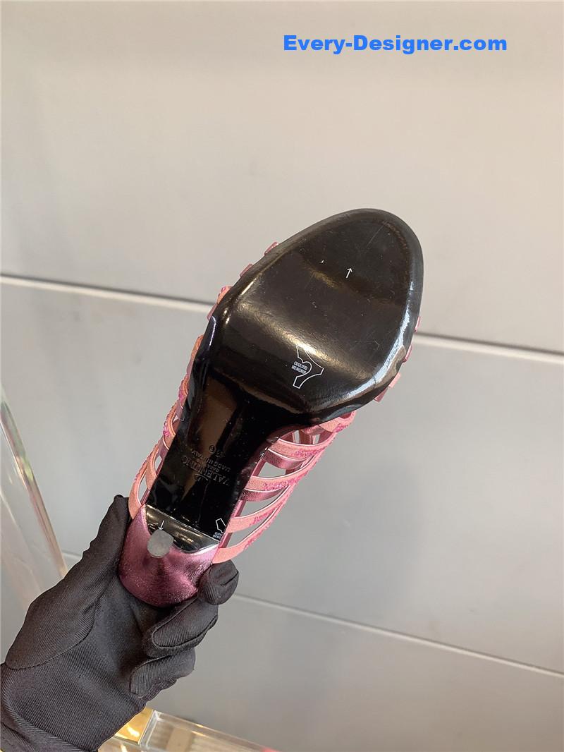 Va1e*ntin0 summer new high heel slippers