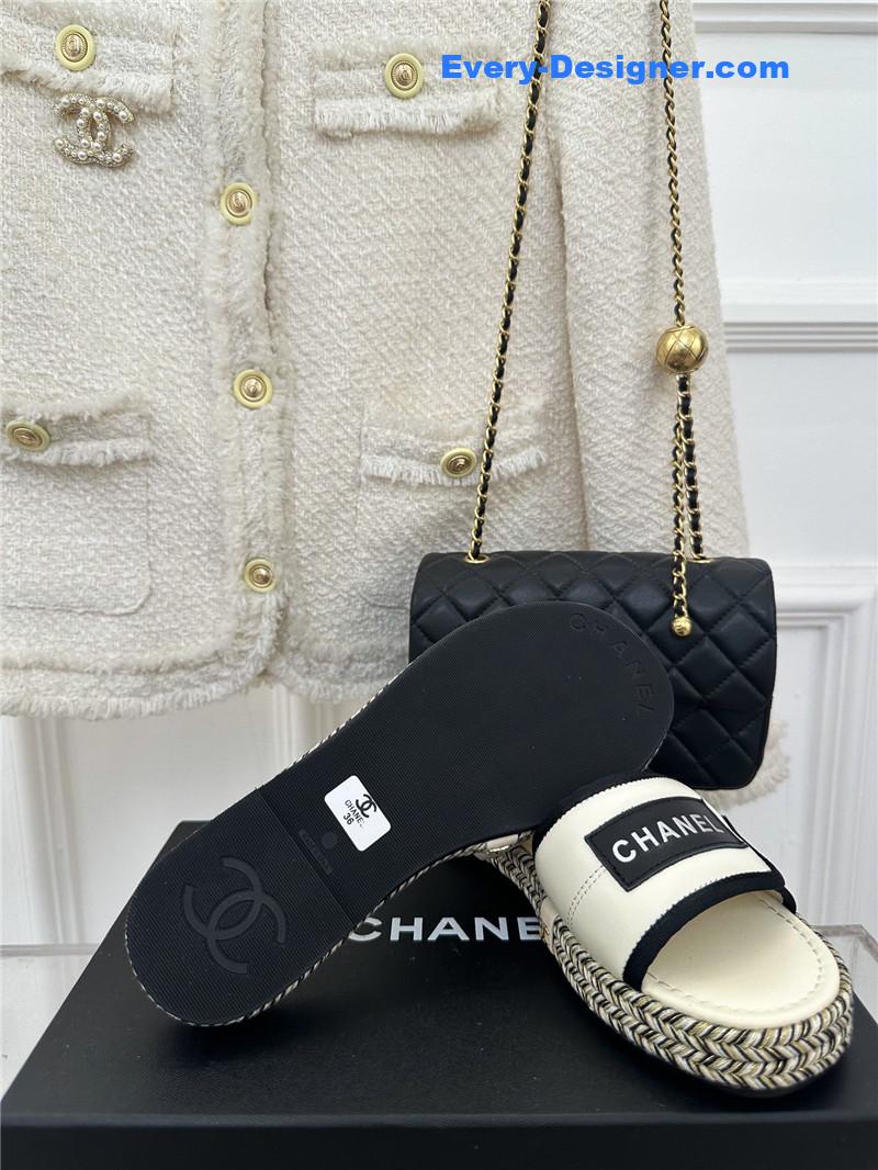 CC velcro lazy slippers