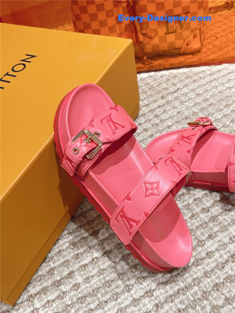 l0vis Vvtt0n lv new embossed sandals and slippers