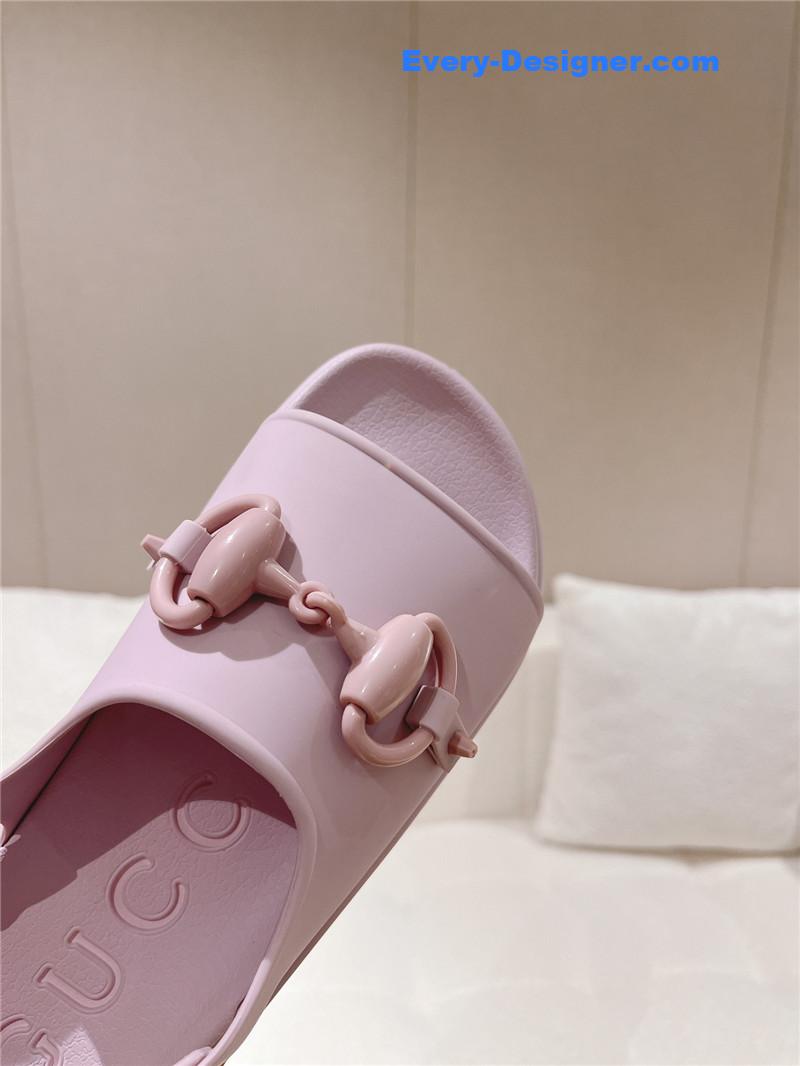 Gvc*1 buckle platform loafer