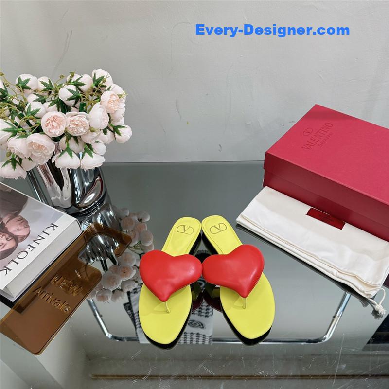 Va1e*ntin0 valentine’s day limited new slippers