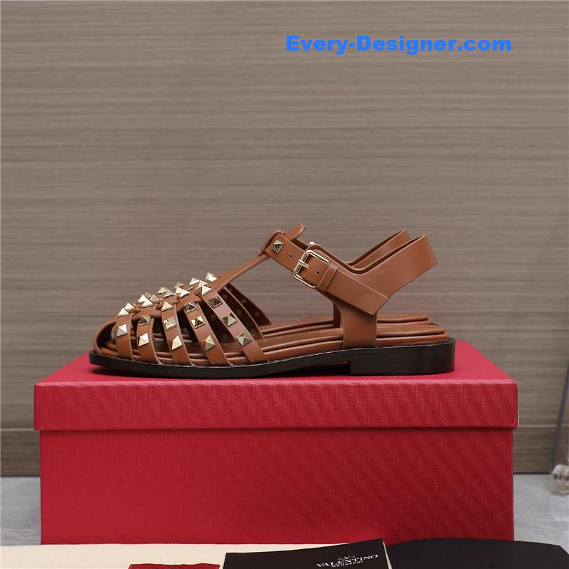 Va1e*ntin0 vintage baotou hollow roman women’s shoes