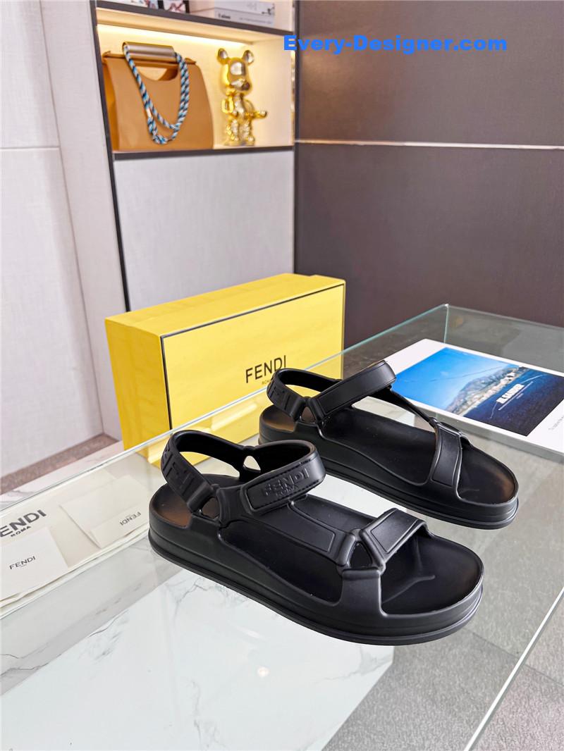F**di summer new velcro sandals