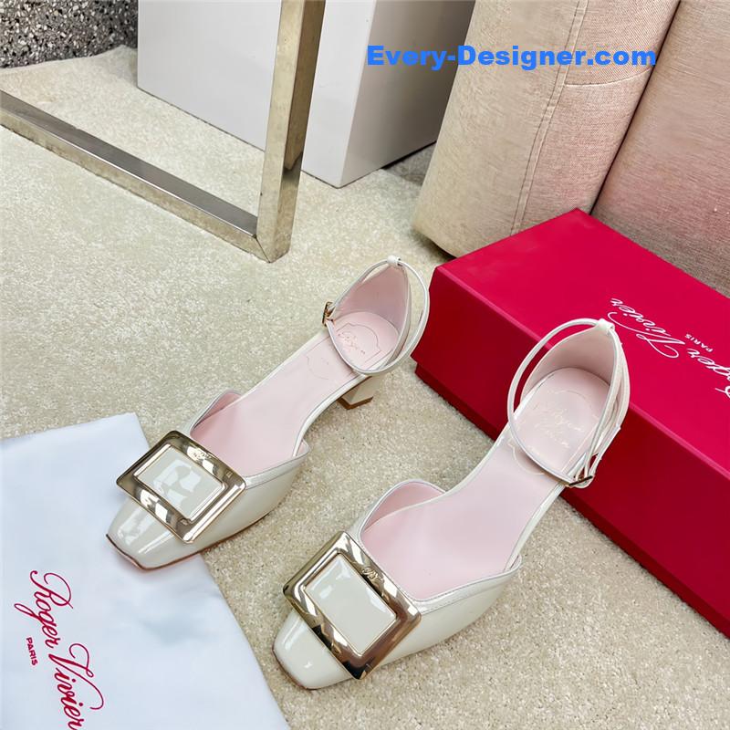 Roger vivier classic buckle strap sandals