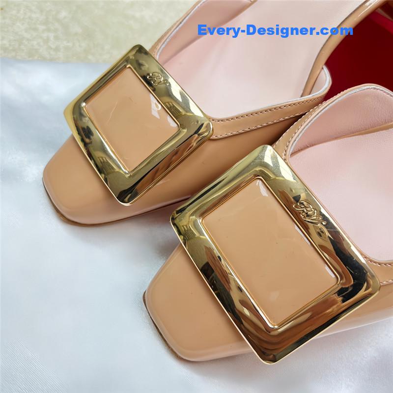 Roger vivier classic buckle strap sandals