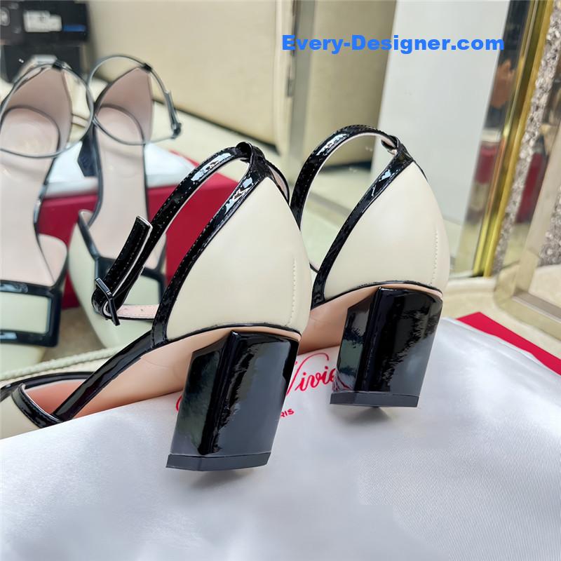 Roger vivier classic buckle strap sandals