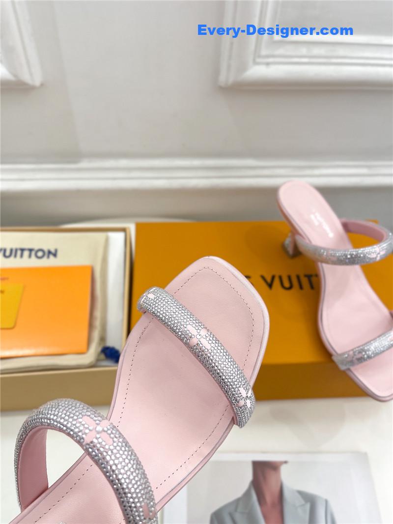 l0vis vvtt0n lv square toe hot D1am0nd high-heeled slippers