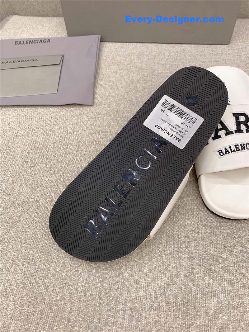 Ba1en*iaga new casual slippers