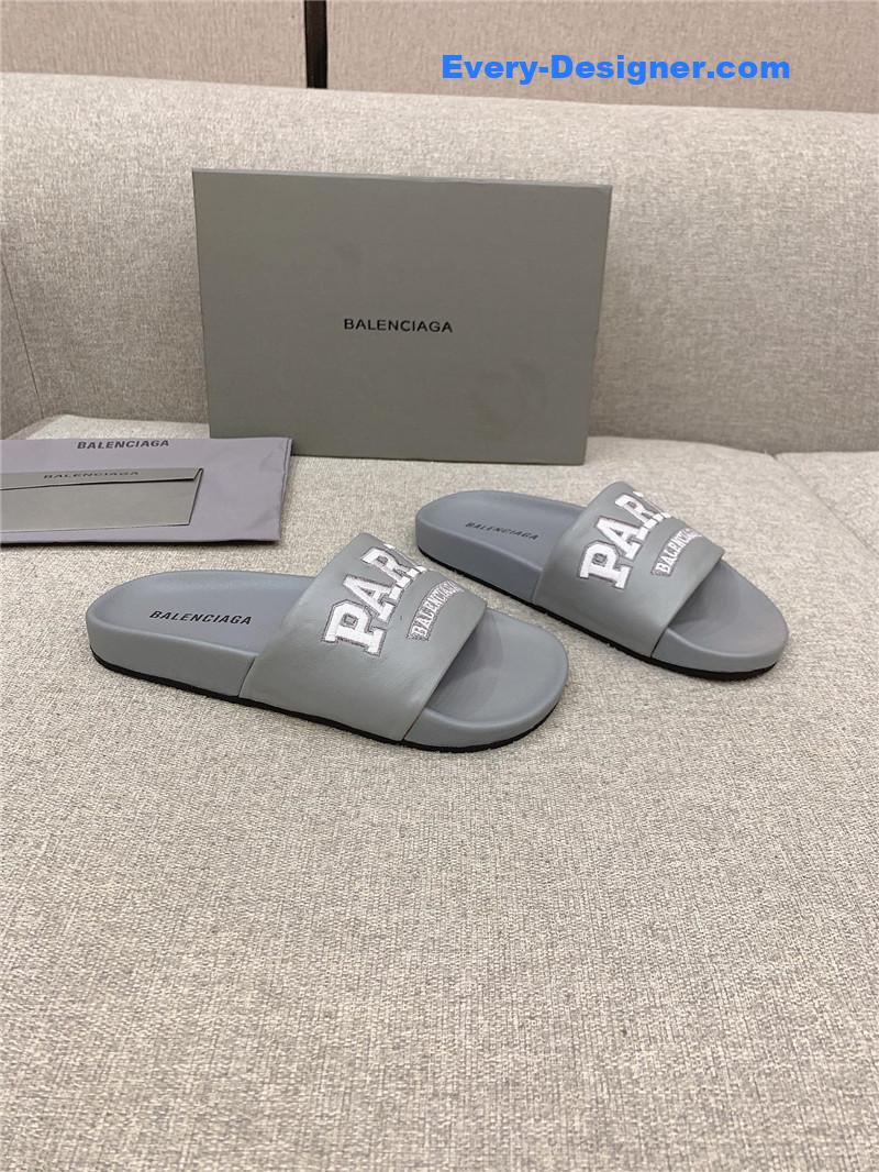 Ba1en*iaga new casual slippers