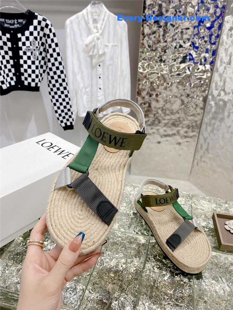 L0ew* new straw platform color block sandals