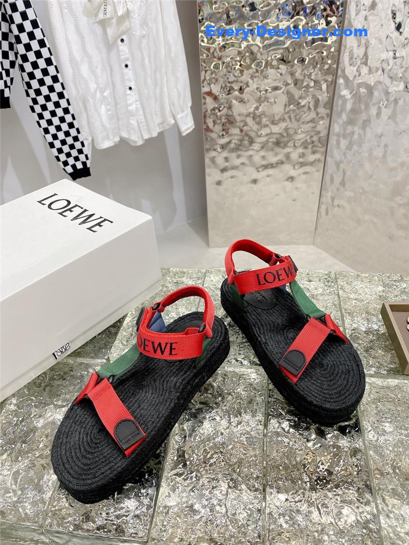 L0ew* new straw platform color block sandals