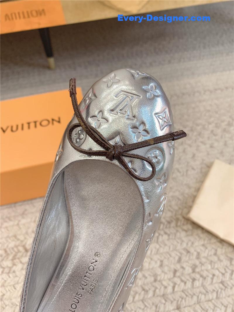 l0vis Vvtt0n lv nina flat bottom bowknot shoes