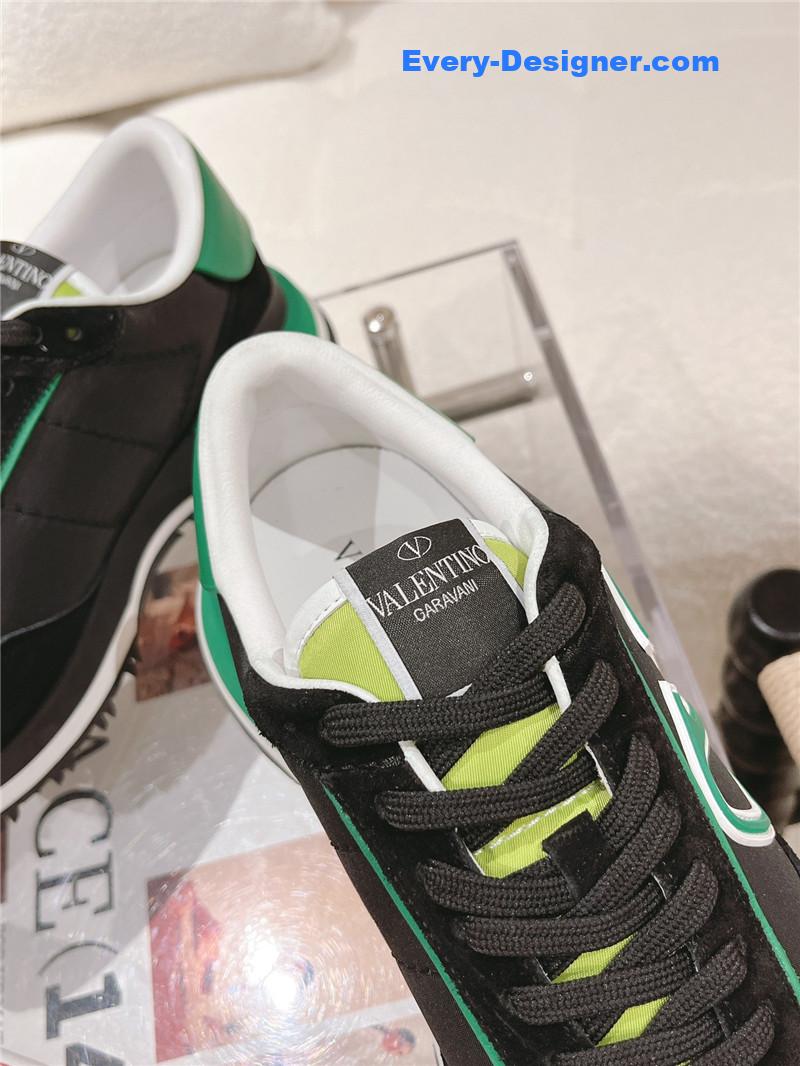 Va1e*ntin0 fashion counter air cushion casual shoes