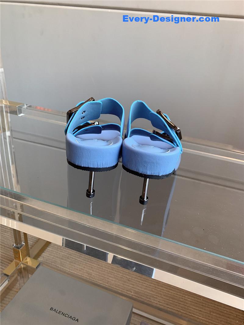 Ba1en*iaga new high-heeled slippers