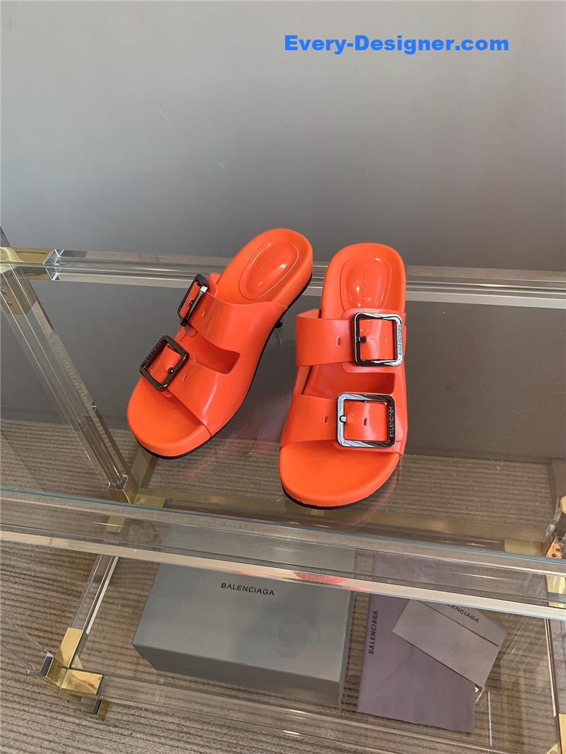 Ba1en*iaga new high-heeled slippers