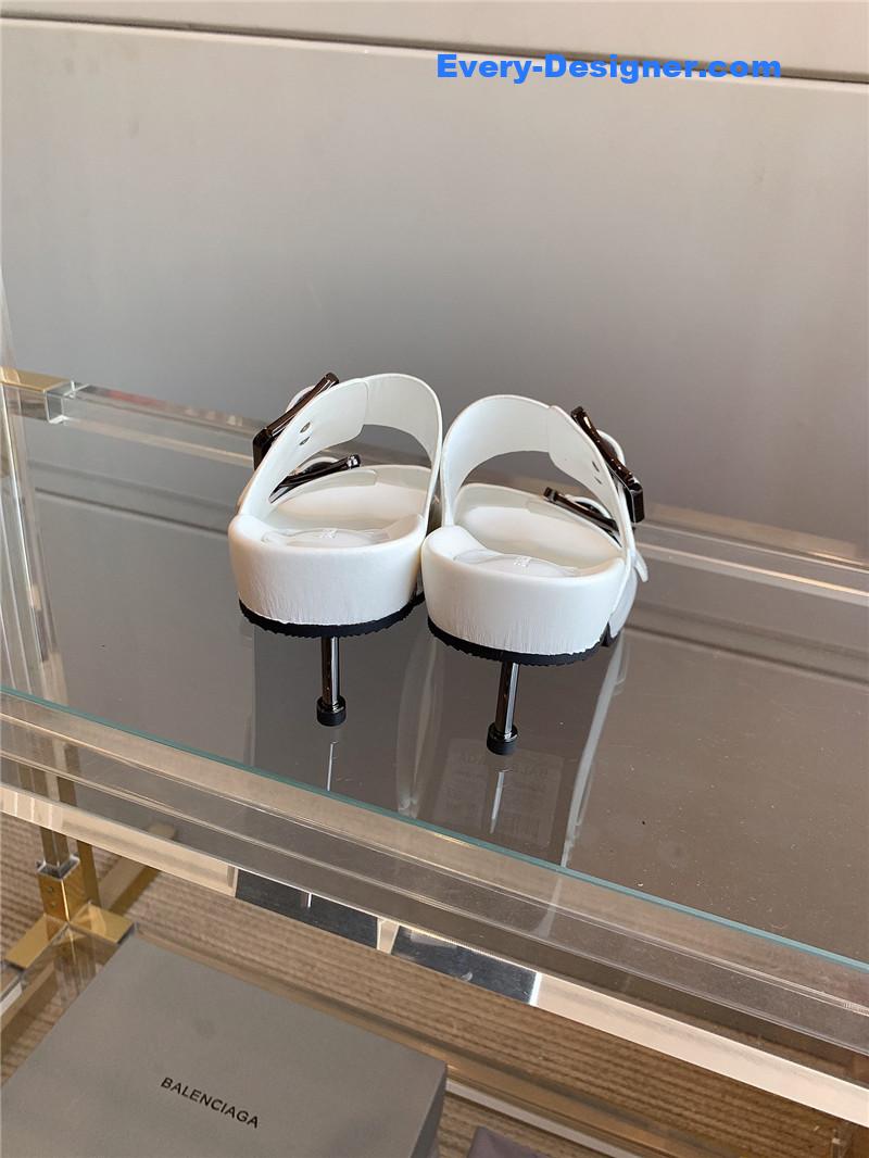 Ba1en*iaga new high-heeled slippers