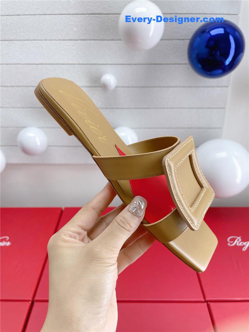 Roger vivier embroidered buckle mules