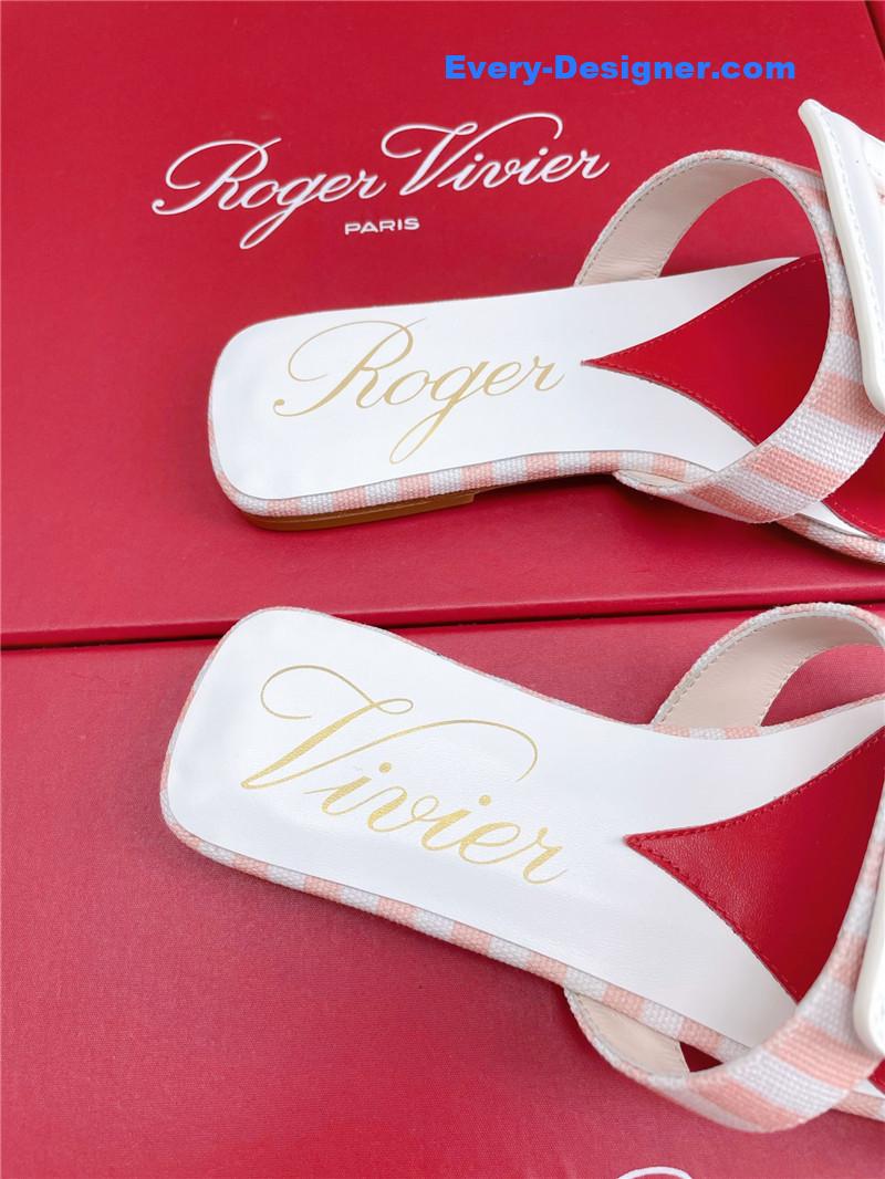 Roger vivier embroidered buckle mules