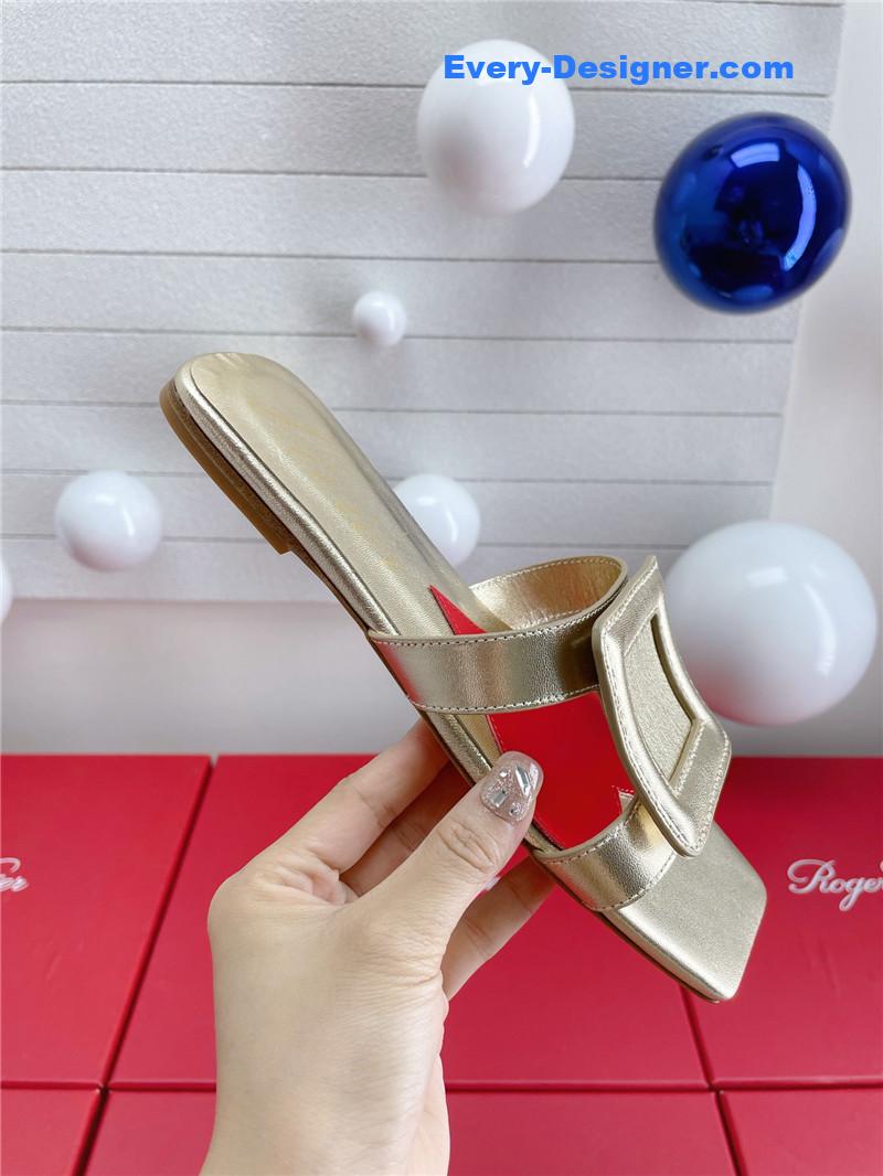 Roger vivier embroidered buckle mules