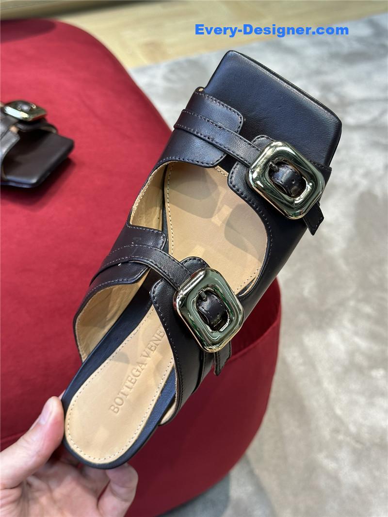 b0tt*ga Ven*ta new slippers