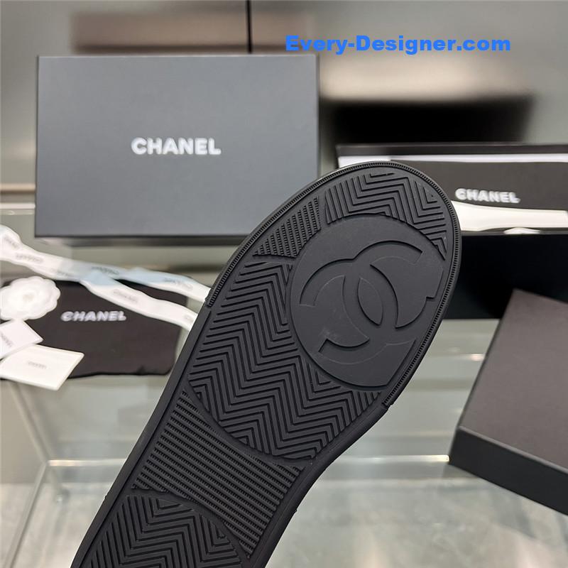 Ch**el new full leather panda color casual sneakers