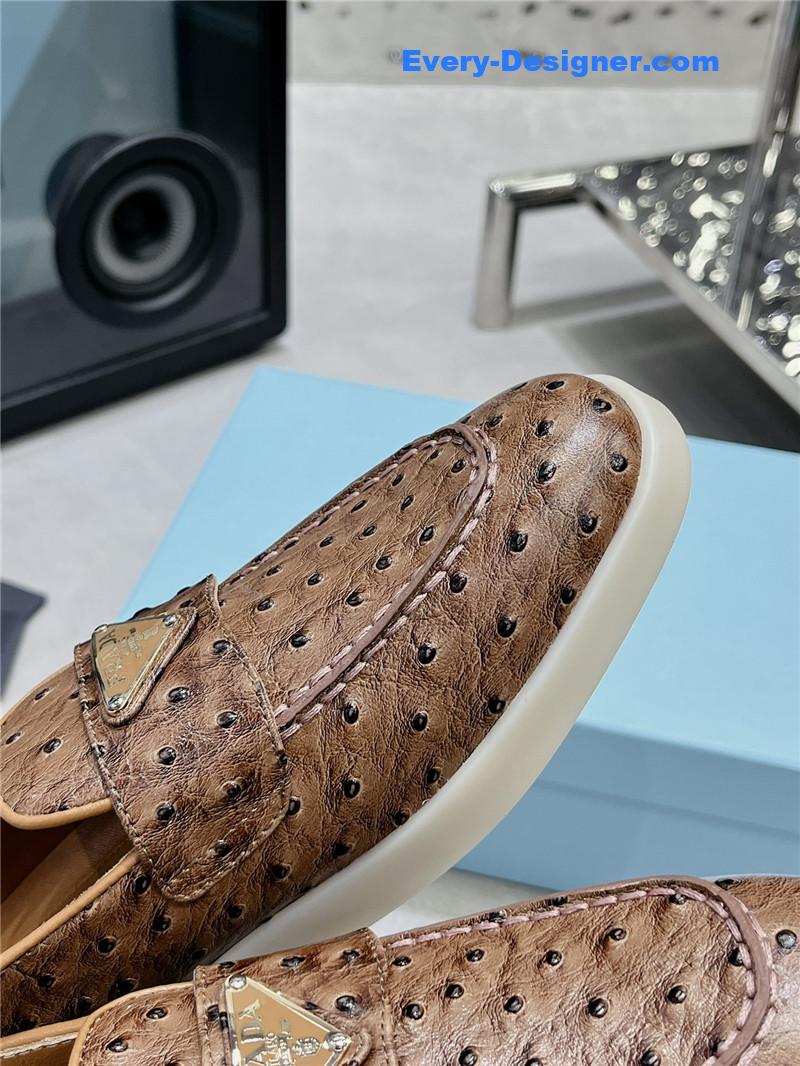 Pra*a new loafers