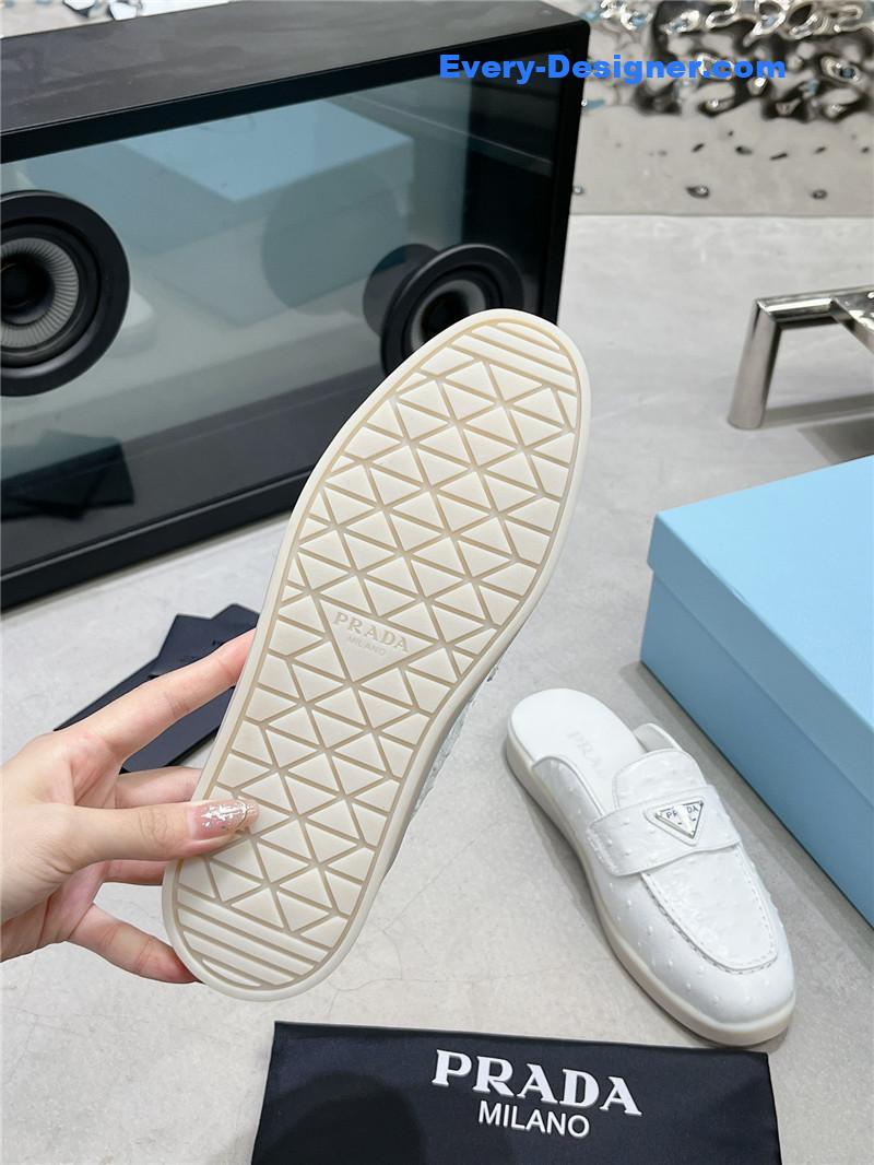 Pra*a new loafers half slippers