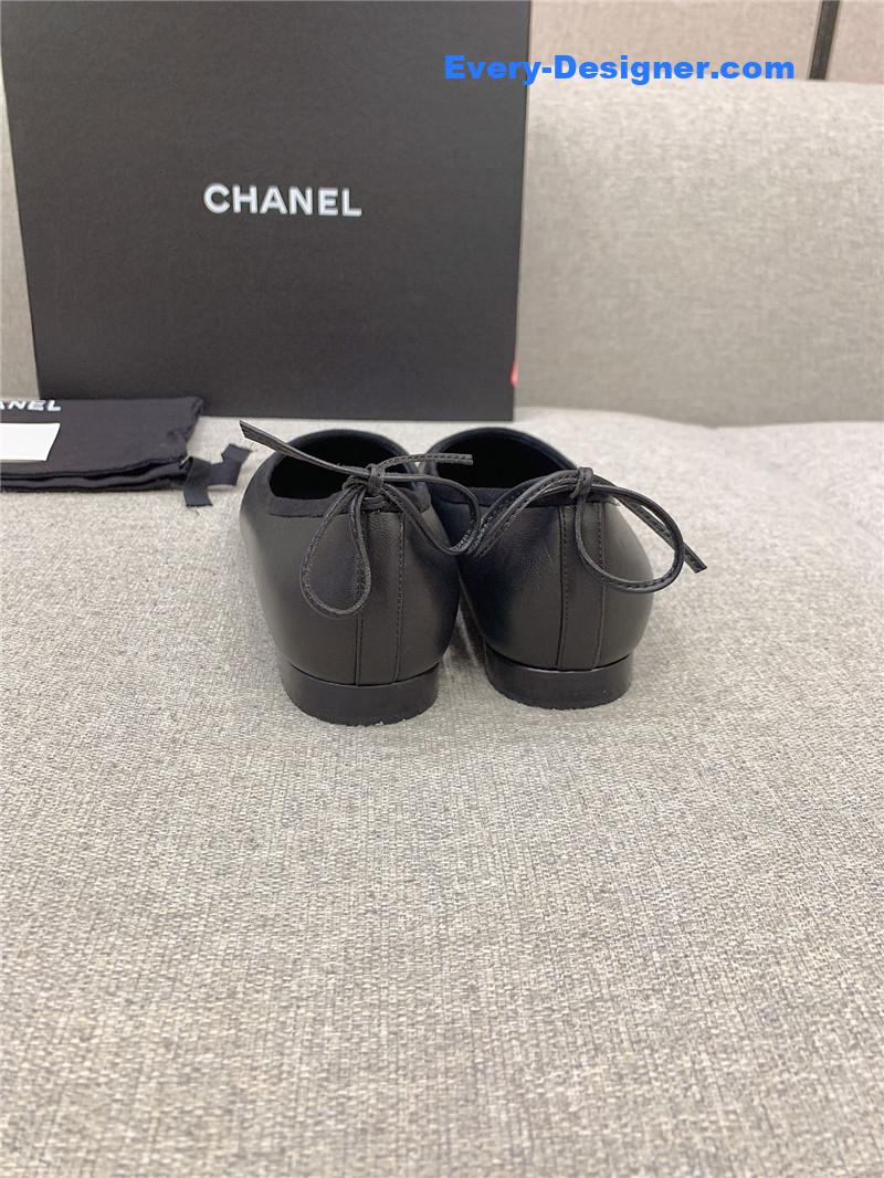 CC vintage flat shoes